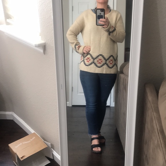 Hem & Thread Aztec Design Sweater - Picture 8 of 10